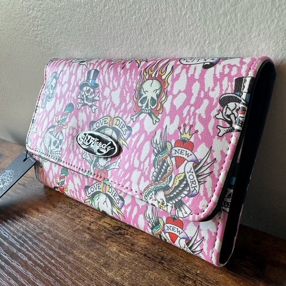 Ed Hardy Pink Tattoo-Inspired Skeleton Women’s Long Wallet Fold Out NWT - Picture 2 of 5